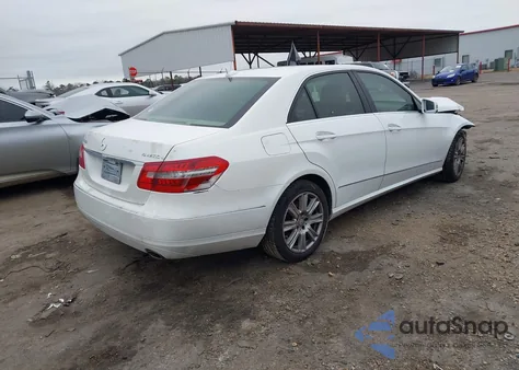 2013 Mercedes-Benz E 350 4Matic из США, поврежденный, VIN WDDHF8JB9DA764998